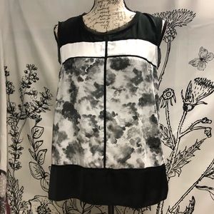 Simply Vera Vera Wang tank top. Size petite XL!